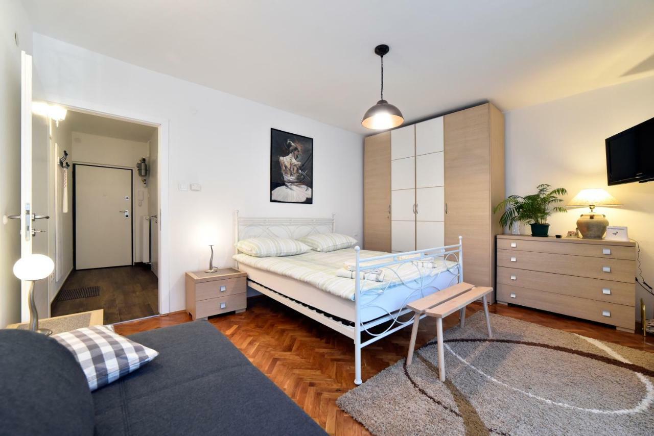 Apartman Nola Zagreb Bagian luar foto